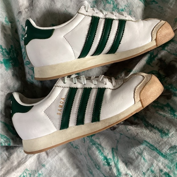 Adidas Samoa White and Green Sneakers 4.5 - Picture 1 of 10